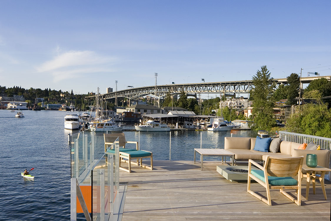 Image of Floating Home