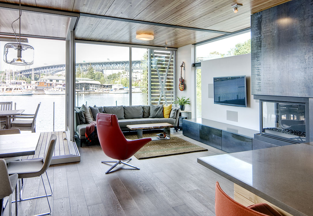 Image of Floating Home