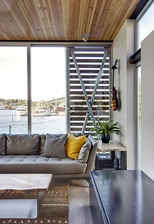 Image of Floating Home