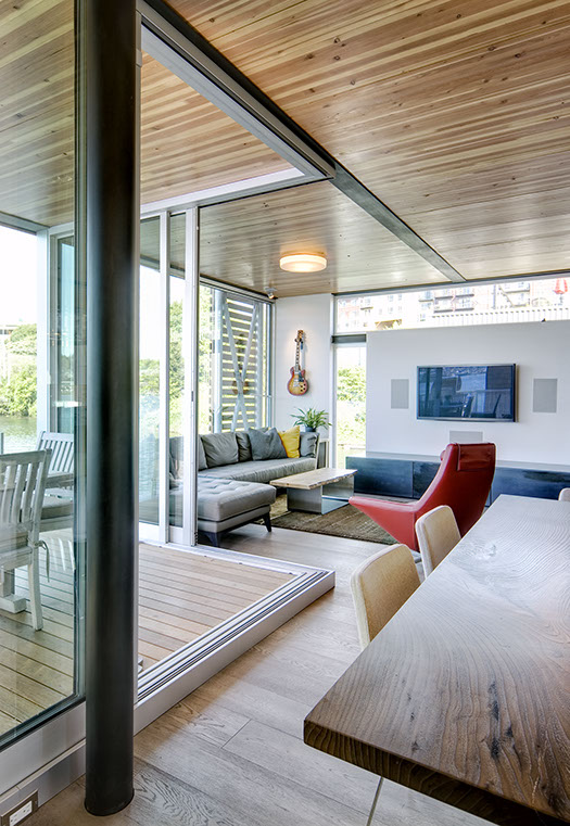 Image of Floating Home