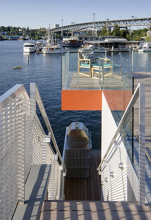Image of Floating Home