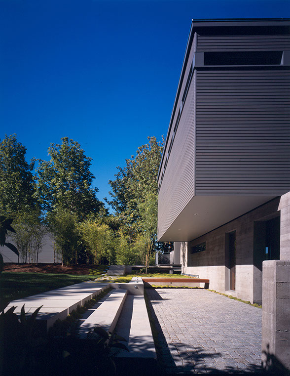 Image of Leschi Residence