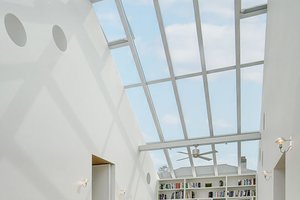 Image of Dutch Light