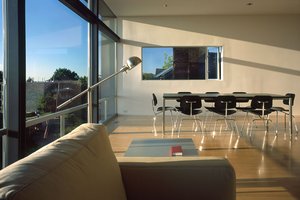 Image of Stretch House